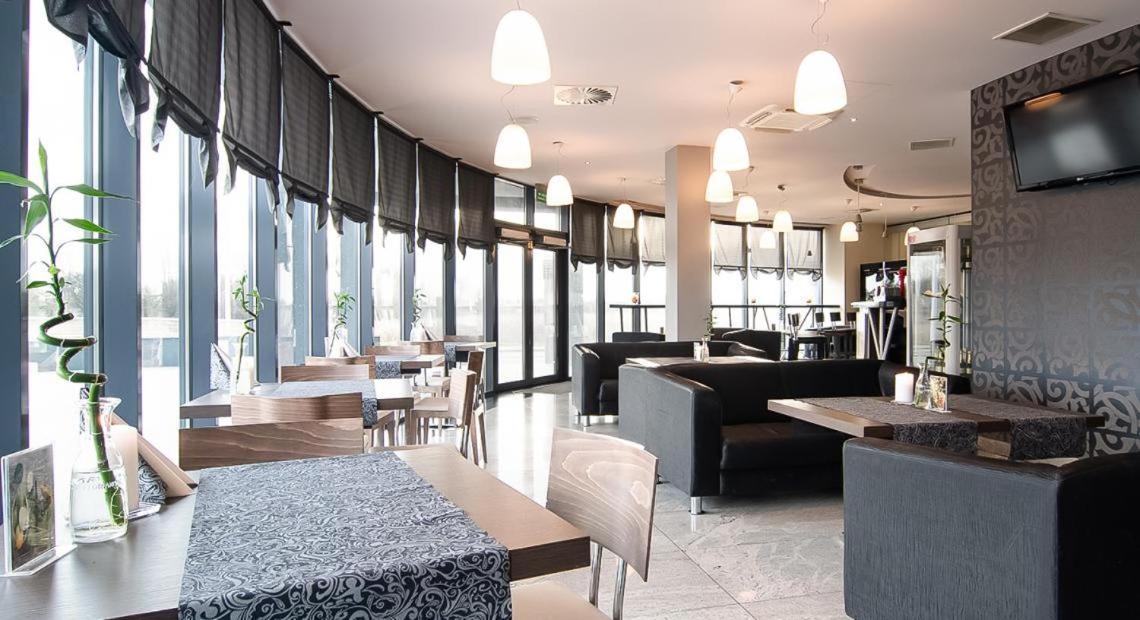 Baltic Plaza Hotel Medi Spa Kolobrzeg Bagian luar foto